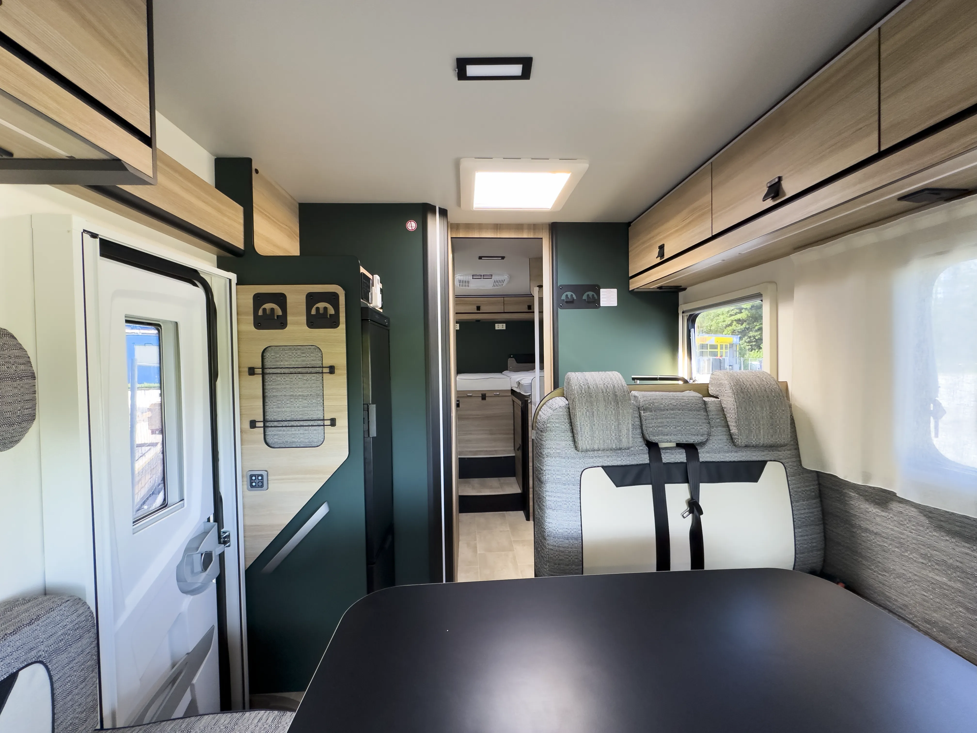 Kilig 695 Camper – Innenraum Übersicht hinten